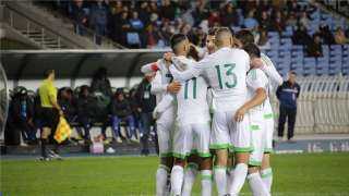 المنتخب الجزائري يبدأ برنامجه التدريبي استعدادا للبطولة الافريقية