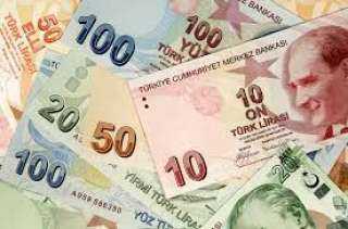  الليرة التركية تهبط واحتياطي النقد يزيد الغموض
