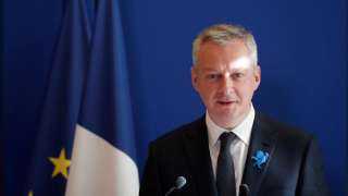 وزير المالية الفرنسي:نريد 4 ضمانات بصفقة ”رينو وفيات”