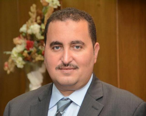 عميد دكتور / ايهاب العماوي  استاذ مساعد الحقوق والحريات العامة بجامعة المستقبل والعلوم الجنائية بأكاديمية الشرطة