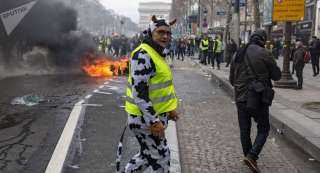 السلطات الفرنسية توقف 152 شخصا على الأقل بمظاهرات للسترات الصفراء