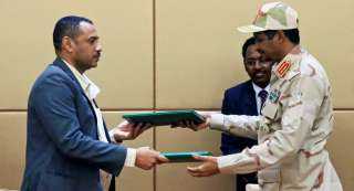 الحرية والتغيير تعتمد ممثليها بالمجلس السيادي في السودان