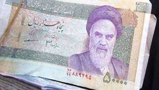 حسن روحاني يحذف 4 أصفار من الريال الإيراني