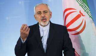 ظريف: إيران لن تبدأ حربا في الخليج لكنها ستدافع عن نفسها