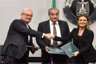 مصر وإيطاليا توقعان اتفاقية لإنشاء 10 صوامع رأسية بـ360 مليون جنيه