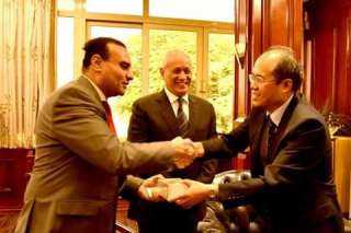 محافظ الاقصر يستقبل المفوض بالسفارة الصينية بالقاهرة