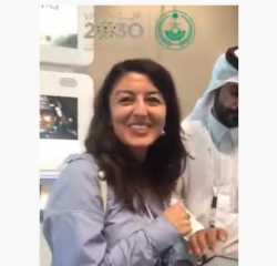 بالفيديو... تعليق أول أجنبية تستفيد من التأشيرة السياحية في السعودية