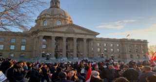 وقفة احتجاجية لأبناء الجالية اللبنانية أمام برلمان كندا