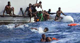 إنقاذ 158 مهاجرا غير شرعي من الغرق قبالة سواحل الزاوية على يد البحرية الليبية