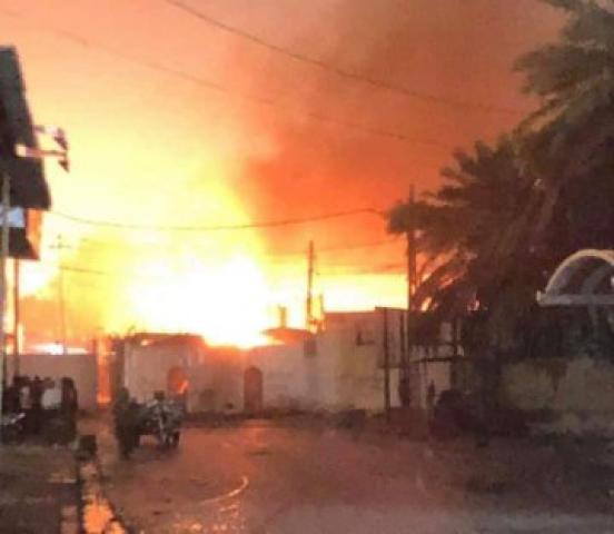إحراق القنصلية الإيرانية في مدينة النجف للمرة الثانية خلال أسبوع 