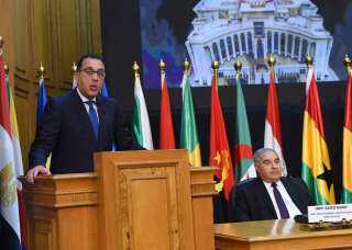 رئيس الوزراء يشارك بالجلسة الافتتاحية لاجتماع القاهرة الرابع لرؤساء المحاكم والمجالس الدستورية والمحاكم العليا الأفريقية