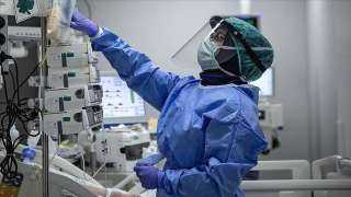 أطباء هنود يكتشفون 10 أنواع فرعية من فيروس كورونا المستجد