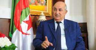   الرئيس الجزائري يقيل وزيرا من الحكومة الجديدة بعد أيام من تعيينه بسبب جنسيته الثانية
