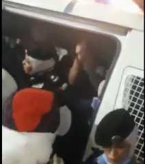 بالفيديو...تظاهرات تعم المدن الأردنية والسلطات الأمنية تعتقل المعلمين