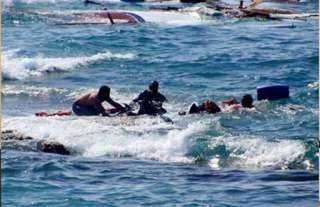 فرنسا تنقذ 33 مهاجرا حاولوا عبور بحر المانش