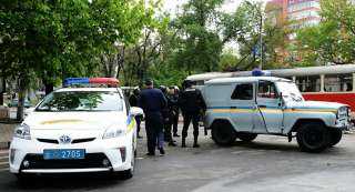 الشرطة الأوكرانية تعتقل 14 شخصا بشبهة الهجوهم على قافلة ركاب