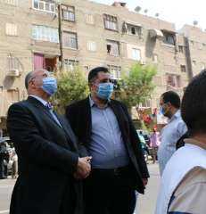 محافظ القاهرة يشهد إزالة مخالفات بناء في الاميرية