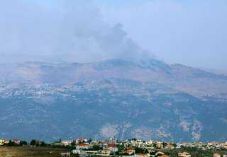 دوي انفجارات وقذائف مدفعية جنوب لبنان وتصاعد الدخان من الجولان المحتل
