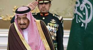 العاهل السعودي: المملكة تدعم جميع الجهود الرامية للدفع بعملية السلام العربية 