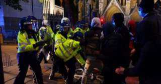 بريطانيا.. اعتقال 10 أشخاص في احتجاج على إجراءات العزل بلندن 