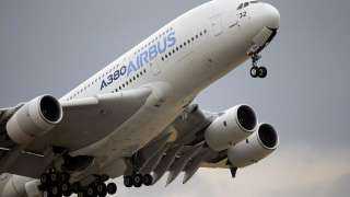 بلومبرغ: إيرباص قد تخفض ساعات العمل لتجنب تسريح العمال