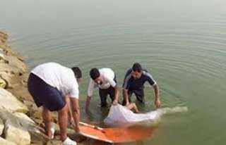 قوات الإنقاذ النهرى تنتشل جثة سيدة طافية على مياه النيل في القناطر الخيرية