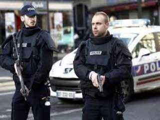 الشرطة الفرنسية تعتقل رجلا توعد المدرسين بالانتقام