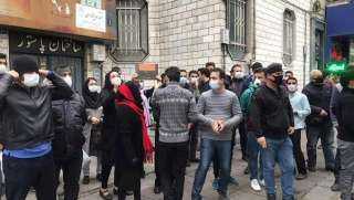 احتجاجات فى إيران للمطالبة باستقالة وزير الاقتصاد