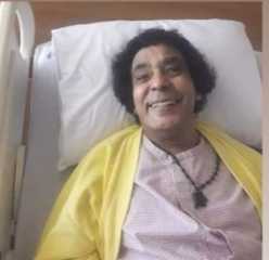 شاهد أحدث ظهور للكينج محمد منير من المستشفى بعد وعكته الأخيرة