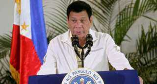 رئيس الفلبين لواشنطن: لا لقاح يعني لا بقاء لقواتكم هنا
