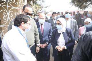 وزيرة الصحة تتفقد الوحدة الصحية بقرية عرب الحصار القبلية بالجيزة