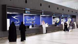 الكويت تقرر تمديد العمل بقرار حظر دخول غير الكويتيين للبلاد