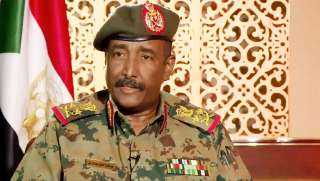 البرهان: القوات المسلحة لا ترغب في الانقلاب وستحمي المرحلة الانتقالية في السودان
