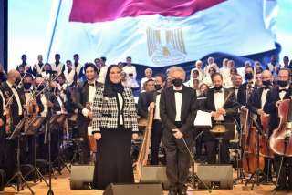 وزيرة التضامن الاجتماعي تشهد احتفال ”كورال أطفال مصر”ومسرحية حتحور في الدبخانة