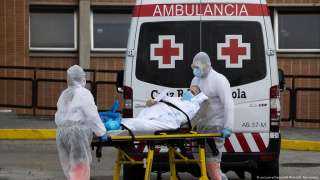 إيطاليا.. 331 وفاة وأكثر من 15 ألف إصابة جديدة بكورونا 