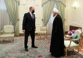 روحاني يؤكد ضرورة تعزيز التعاون الدفاعي والعسكري بين طهران وموسكو