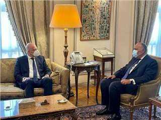 غدًا.. وزير الخارجية يستقبل نظيره اليوناني في القاهرة 