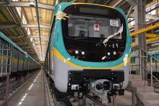 وزير النقل  يعلن وصول القطار التاسع من الـ 32 قطار الكوريين