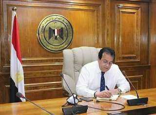 وزير التعليم العالي يتلقى تقريرًا عن الاجتماع الأول للجنة العلوم الطبيعية والتكنولوجيا باللجنة الوطنية المصرية لليونسكو