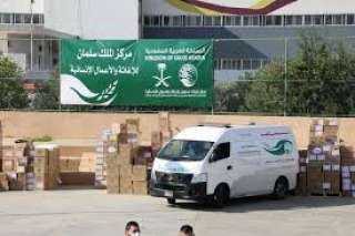 مركز الملك سلمان للإغاثة يواصل تقديم خدماته الطبية للاجئين السوريين في الأردن، والحالات المرضية في محافظة حجة باليمن