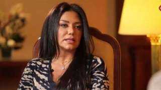 تأجيل محاكمة رانيا يوسف بتهمة سب وقذف الإعلامى نزار فارس  