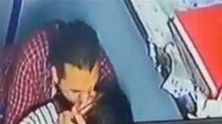 الأجهزة الأمنية تفحص فيديو التحرش بطفلة داخل مكتبه بأوسيم  