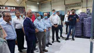 وزير التنمية المحلية ومحافظ بورسعيد يشيدان بمصنع ”بيراميدز”  أكبر مصنع لإنتاج إطارات السيارات