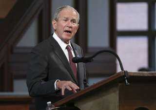 الرئيس الأمريكي الأسبق بوش يعلق على الوضع في أفغانستان
