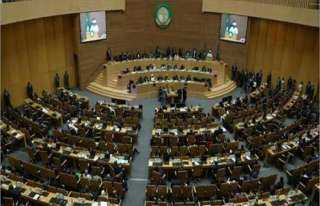 الاتحاد الإفريقي يطالب بإطلاق سراح الرئيس كوندي فورا 