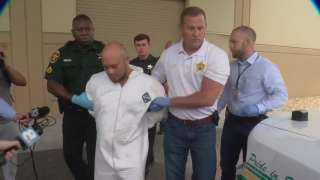 مقتل 4 أشخاص في فلوريدا على يد جندي أمريكي سابق