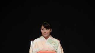 الأميرة اليابانية ماكو ستتنازل عن مليون دولار لتتزوج شابا من العامة