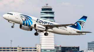 مصر للطيران تسير اليوم 81 رحلة جوية لنقل  8863 راكباً