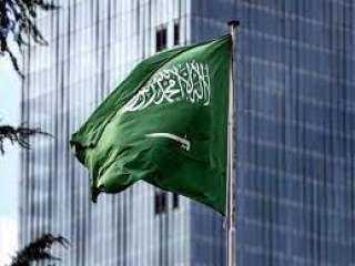 السعودية تطلق تحذيرا للوافدين بشأن العمل في المملكة