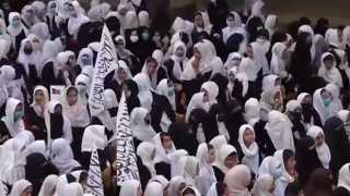 أفغانيات يعدن إلى المدارس الثانوية 
